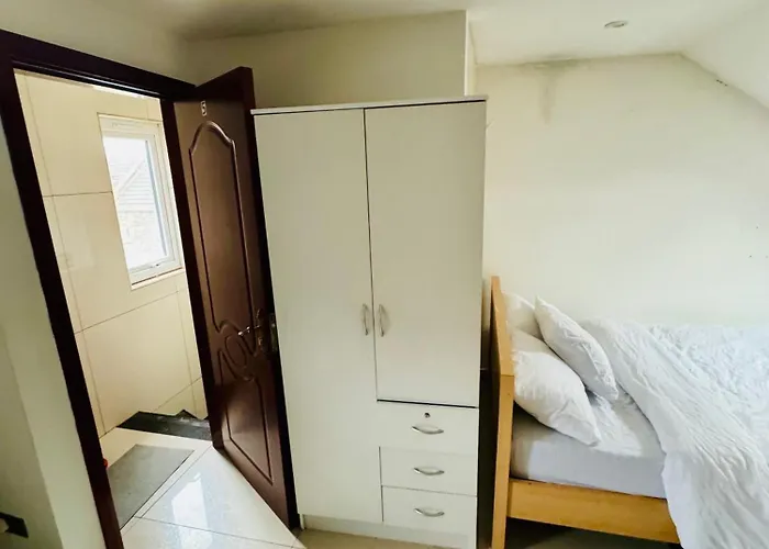 The Great Falcon Accommodation London